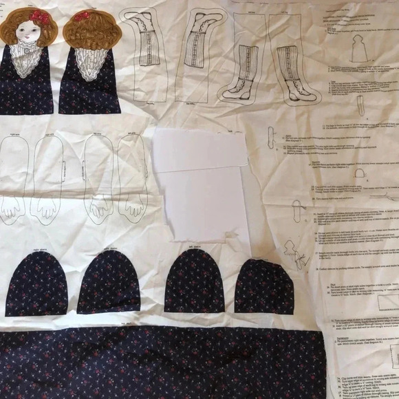 Vtg Cut and Sew Goldilocks - Picture 4 of 6